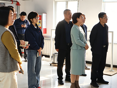 高新区党工委委员、管委会副主任赵立华一行莅临唐山柳林考察指导
